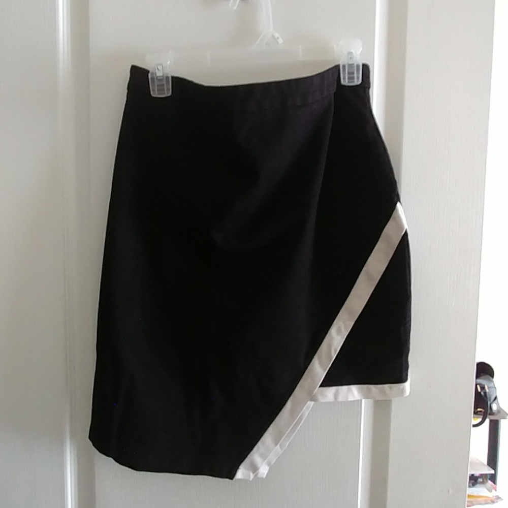 Black Skirt White Trim